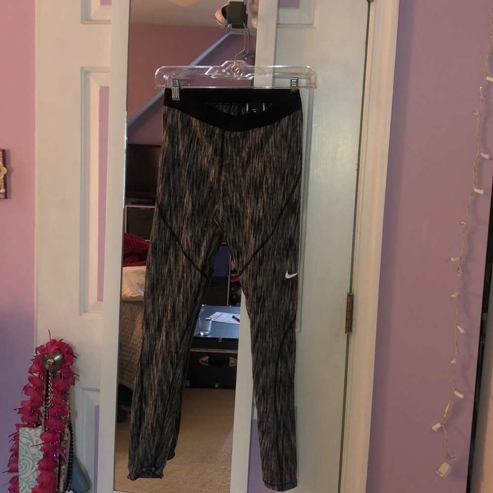 Nike leggings